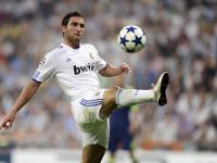 FB体育娱乐-凯恩连续得分拉开差距，勒沃库森对阵毕尔巴鄂的战术博弈与唯一性瞬间