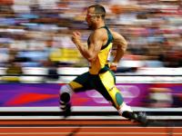 FB体育官方网站-欧文如入无人之境，开拓者防线遭雷霆万钧