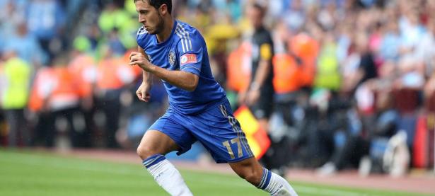 FB体育-维斯塔潘点燃赛场，梅赛德斯上演惊天逆转，阿斯顿·马丁功亏一篑