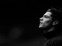 FB体育网页版-冷门与统治，韩国险胜瑞典之夜，奥恰洛夫的无冕光芒