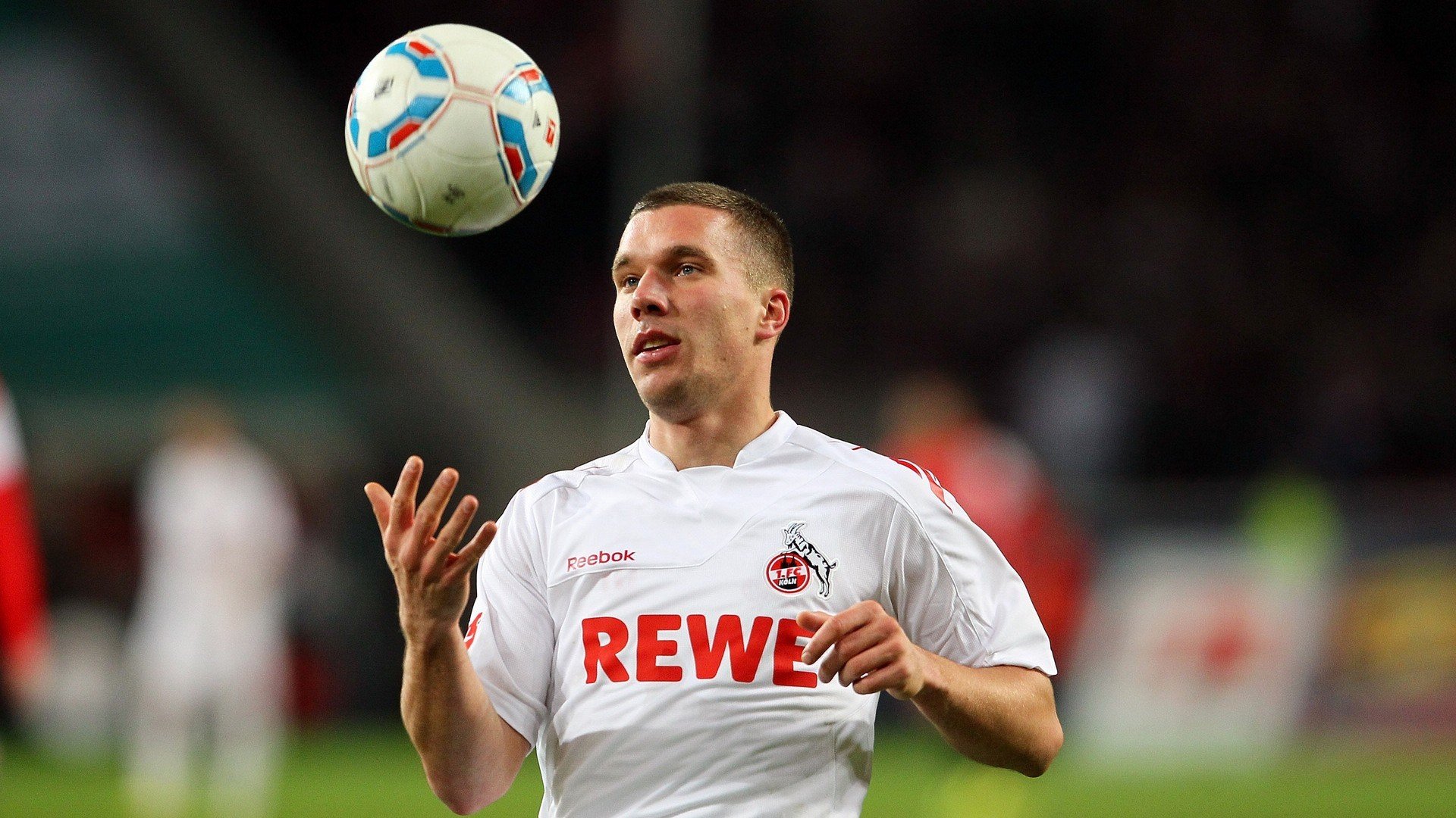 数据王权与战术革命,德里赫特如何以统治级表现引领比利亚雷亚尔的瑞士风暴